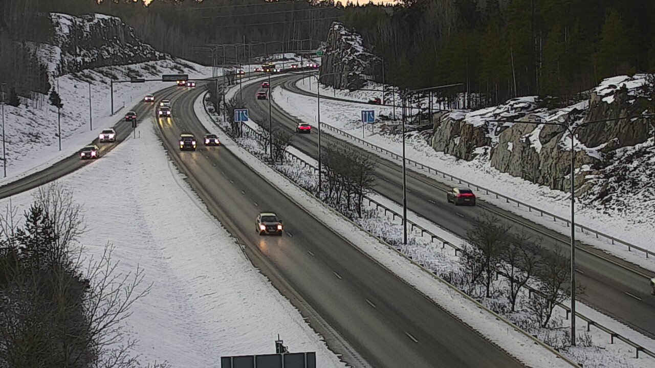 Weather Camera Image Väg 1 S:t Karins, Kurkela, Kaarina, Varsinais-Suomi