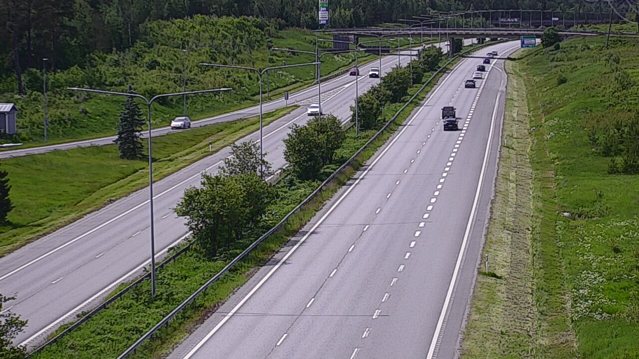 Weather Camera Image Väg 1 S:t Karins, Väntsi, Kaarina, Varsinais-Suomi