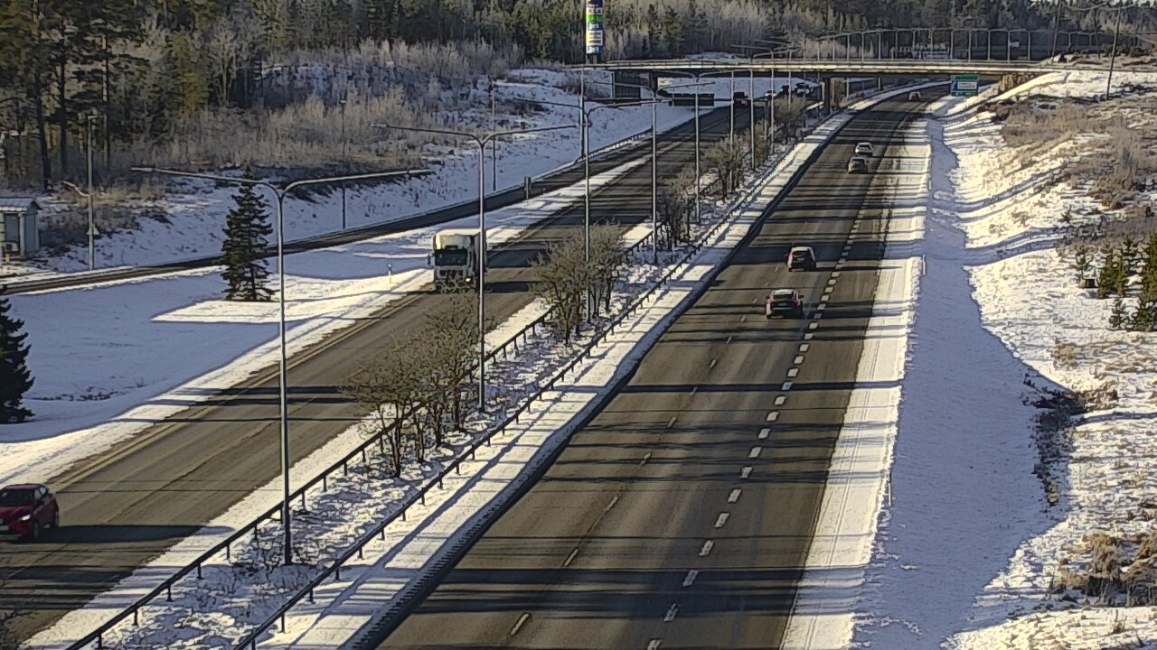 Weather Camera Image Väg 1 S:t Karins, Väntsi, Kaarina, Varsinais-Suomi