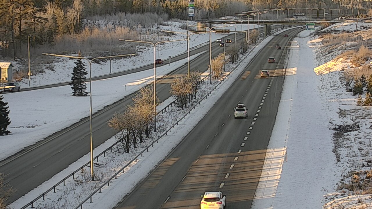 Weather Camera Image Väg 1 S:t Karins, Väntsi, Kaarina, Varsinais-Suomi