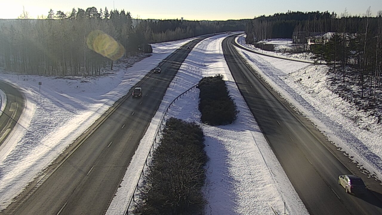 Weather Camera Image Väg 1 S:t Karins, Raadelma, Kaarina, Varsinais-Suomi