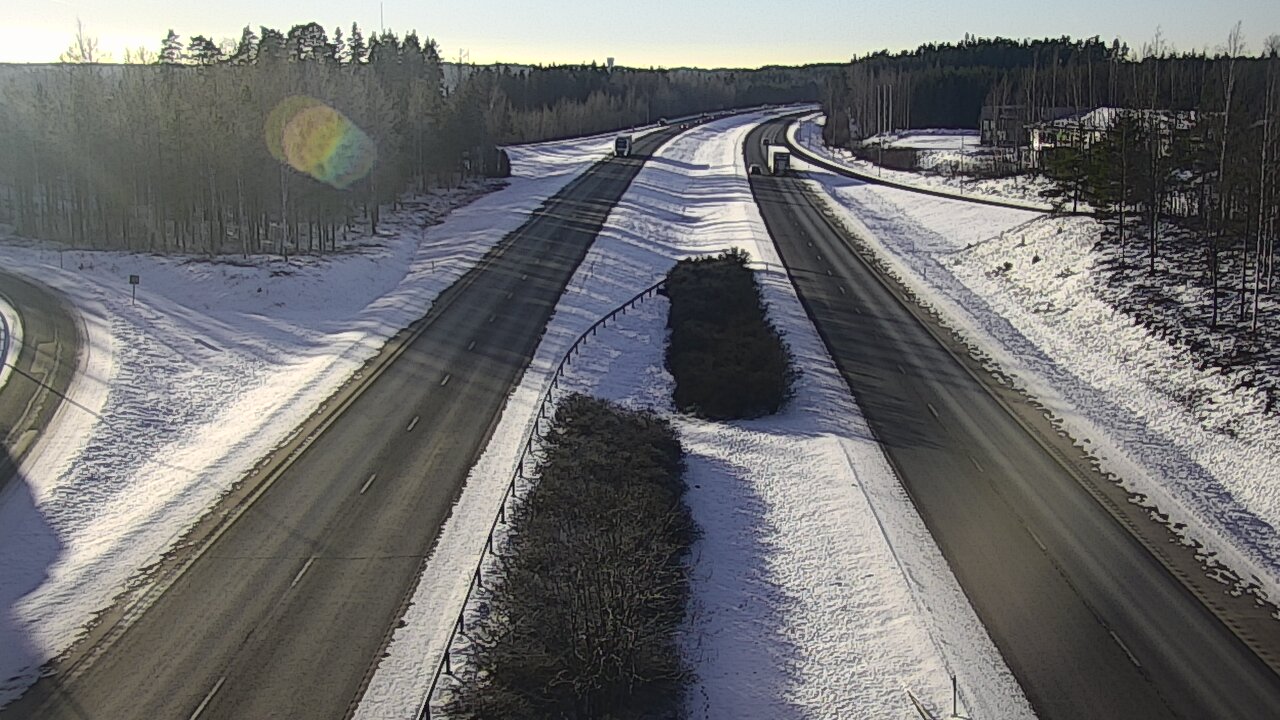 Weather Camera Image Väg 1 S:t Karins, Raadelma, Kaarina, Varsinais-Suomi