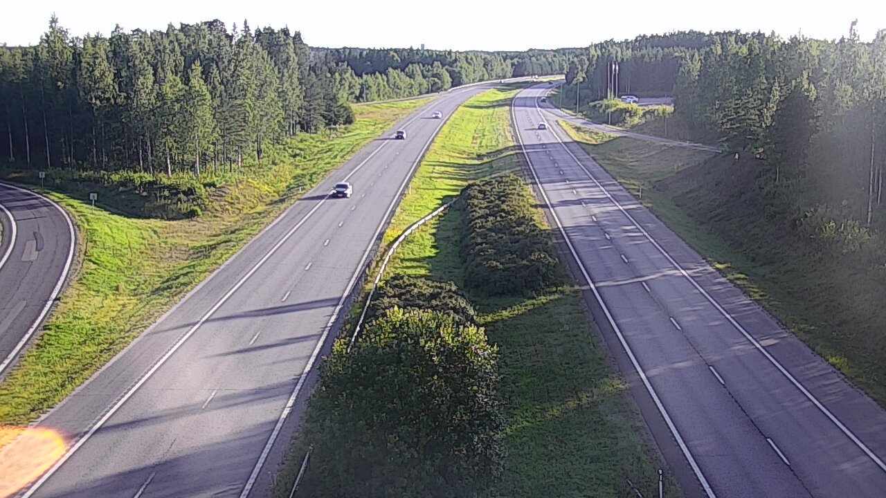 Weather Camera Image Väg 1 S:t Karins, Raadelma, Kaarina, Varsinais-Suomi