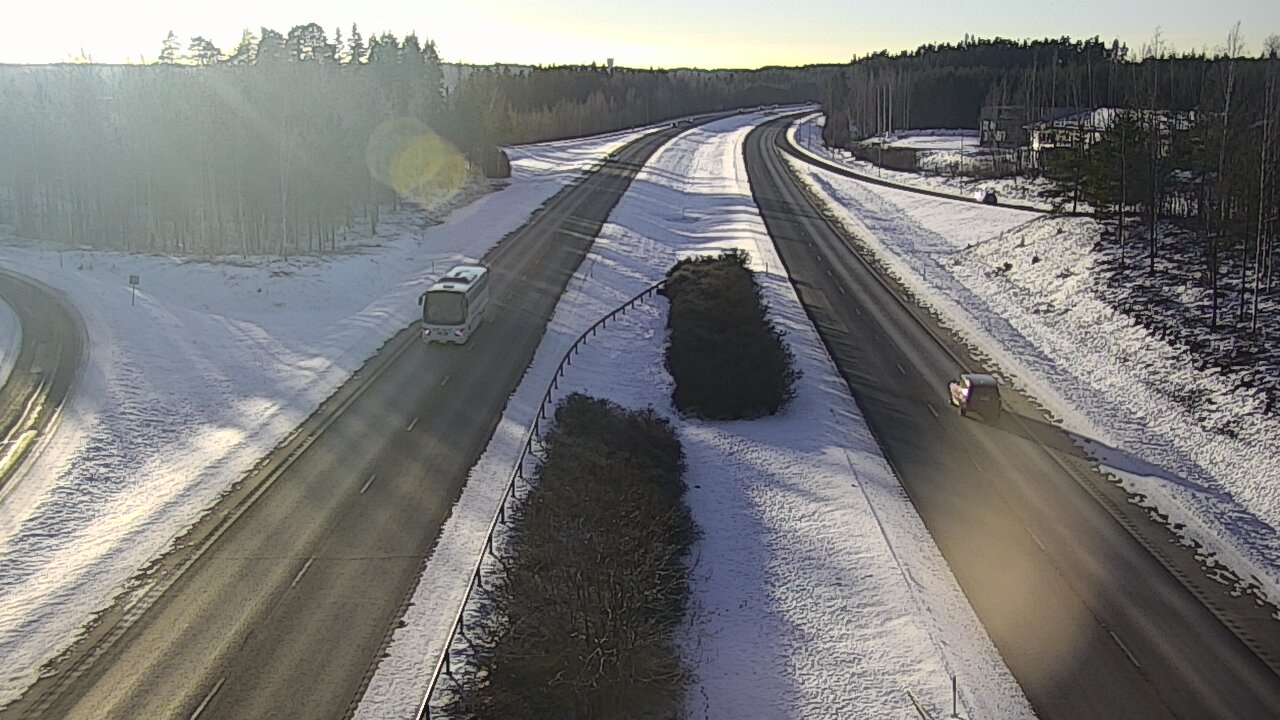 Weather Camera Image Väg 1 S:t Karins, Raadelma, Kaarina, Varsinais-Suomi
