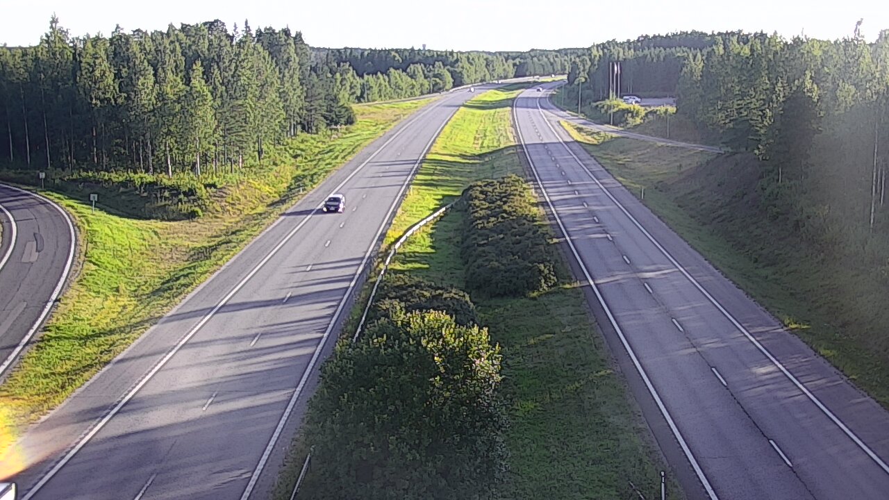 Weather Camera Image Väg 1 S:t Karins, Raadelma, Kaarina, Varsinais-Suomi