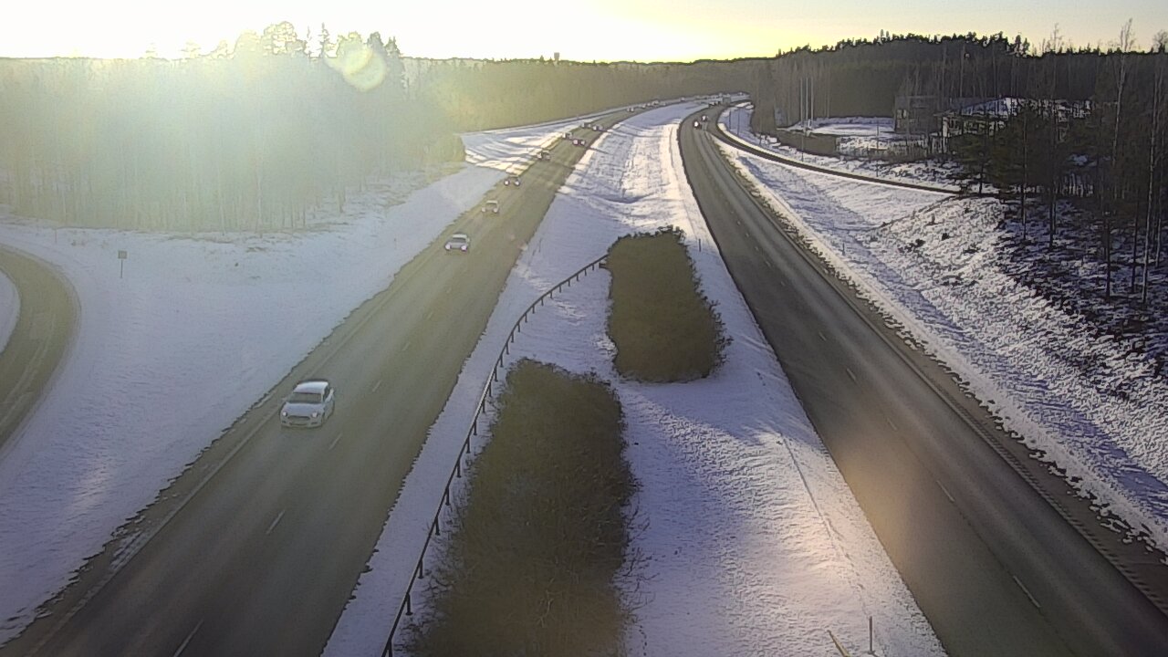 Weather Camera Image Väg 1 S:t Karins, Raadelma, Kaarina, Varsinais-Suomi