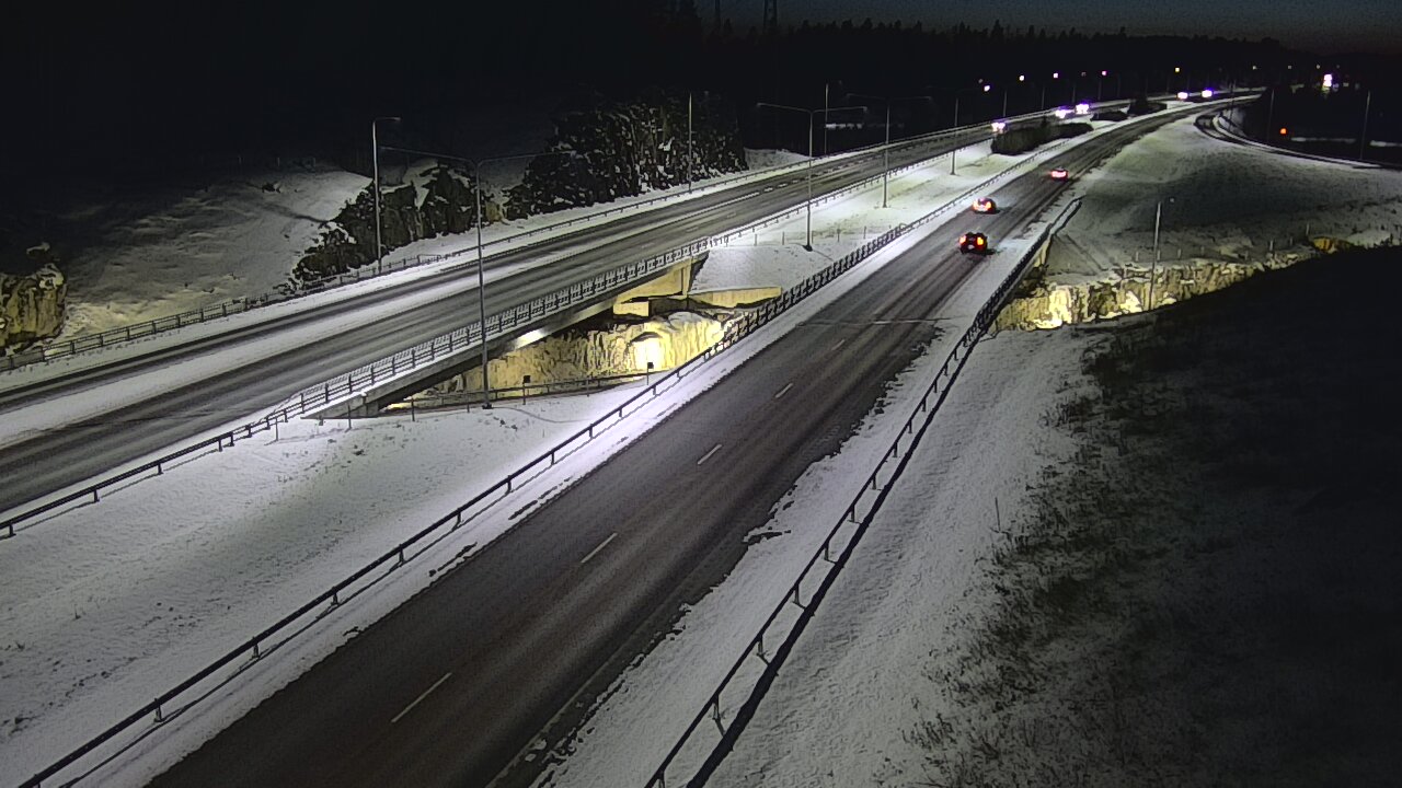 Weather Camera Image Road 1 Kaarina, Kirismäki, Kaarina, Varsinais-Suomi