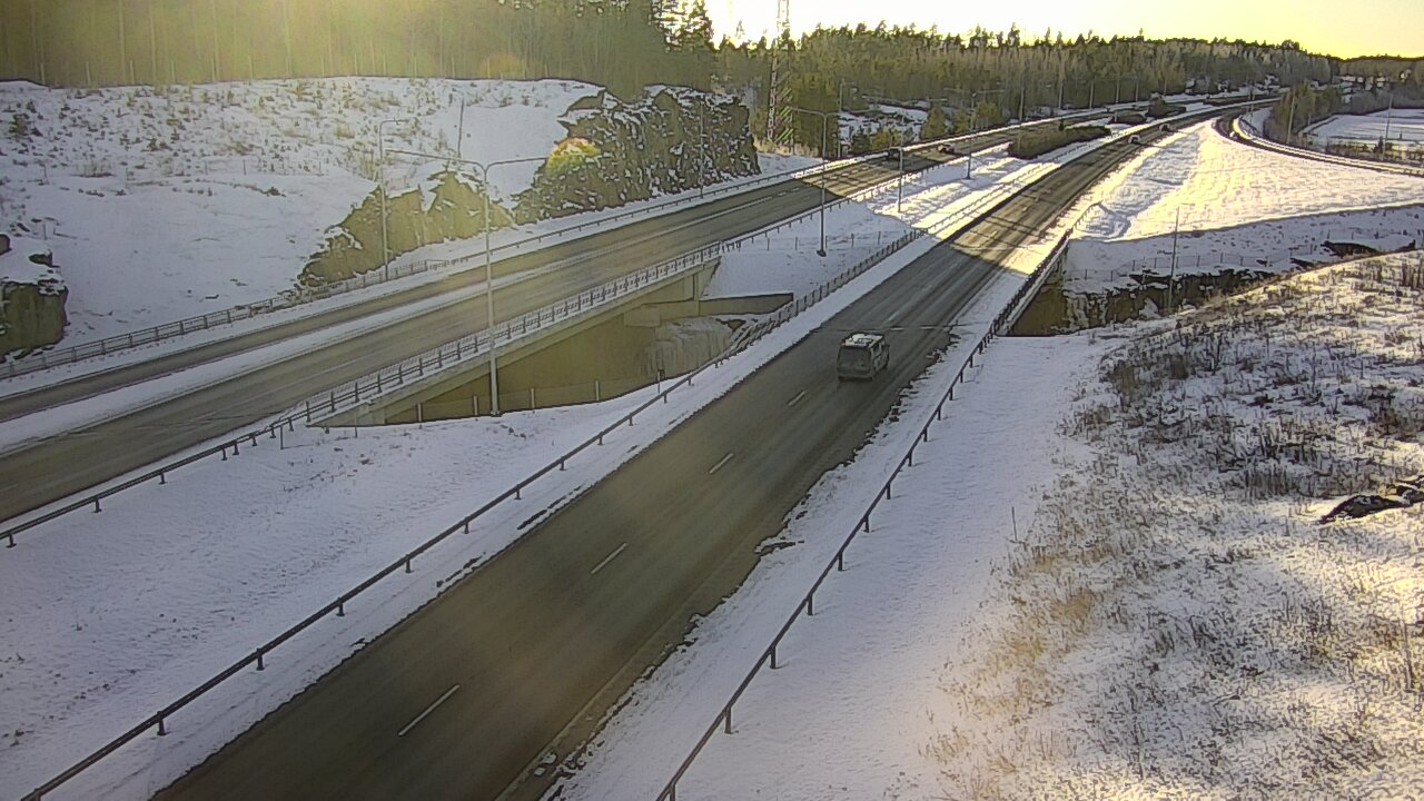 Weather Camera Image Road 1 Kaarina, Kirismäki, Kaarina, Varsinais-Suomi