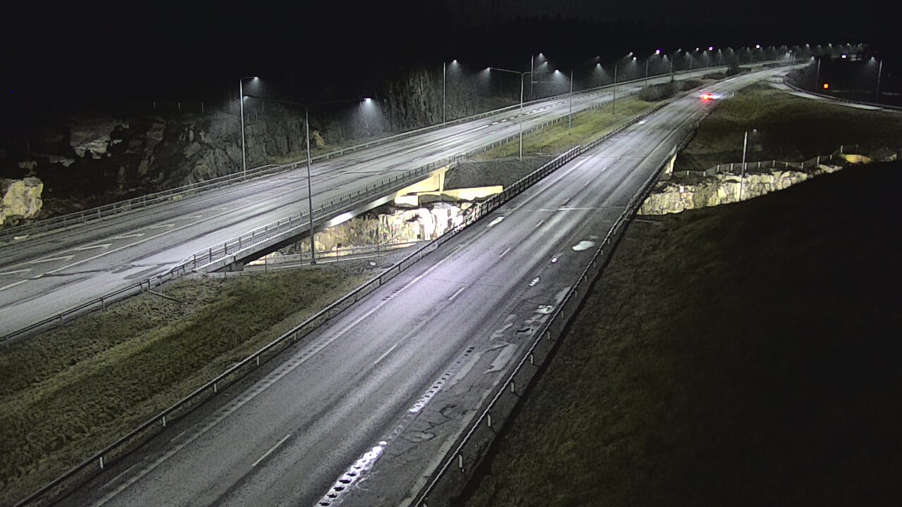 Weather Camera Image Road 1 Kaarina, Kirismäki, Kaarina, Varsinais-Suomi