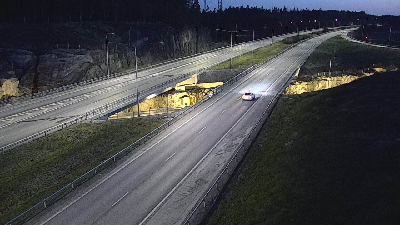 Weather Camera Image Väg 1 S:t Karins, Kirismäki, Kaarina, Varsinais-Suomi