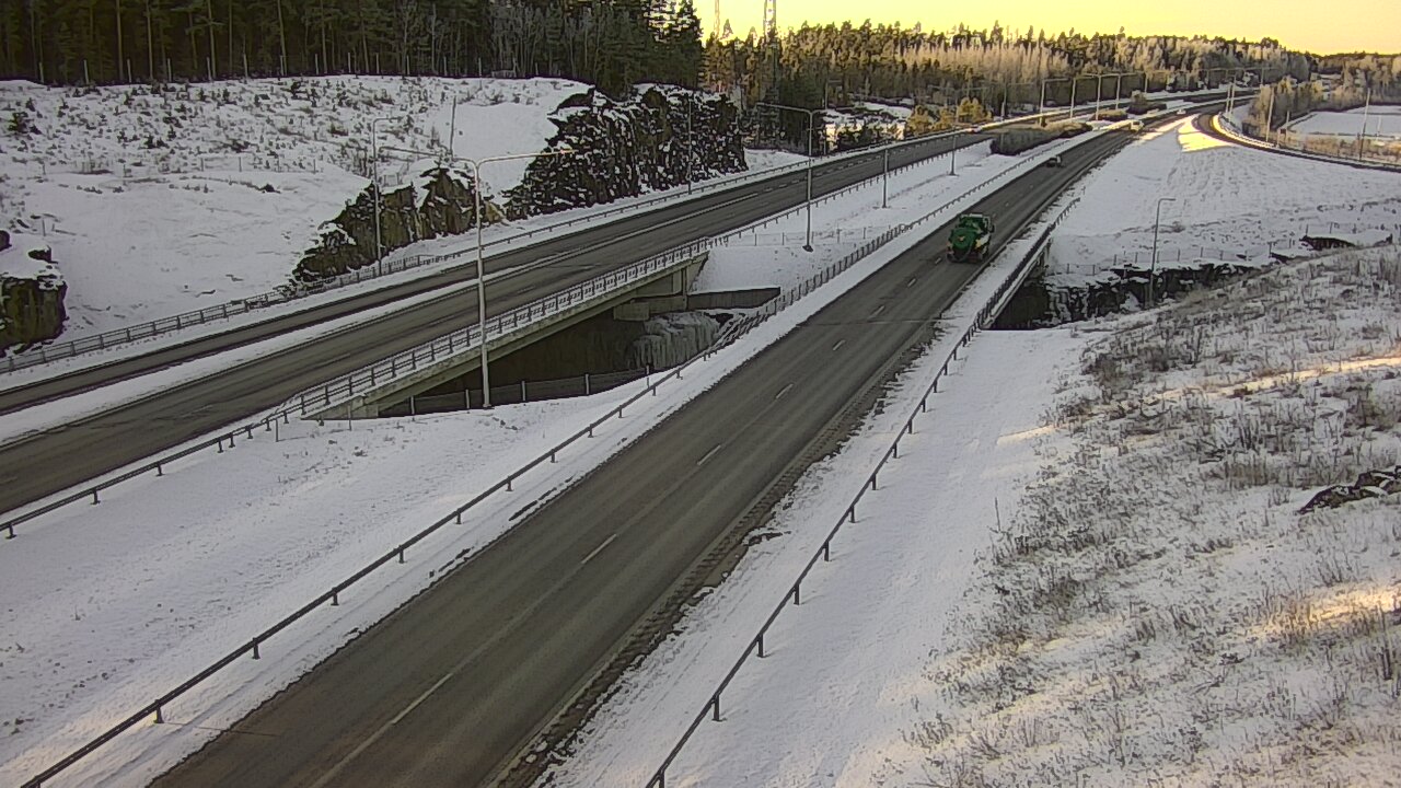 Weather Camera Image Road 1 Kaarina, Kirismäki, Kaarina, Varsinais-Suomi