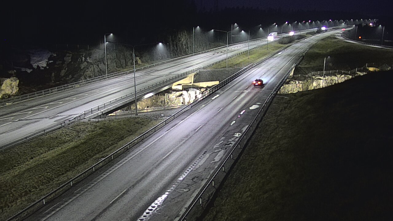 Weather Camera Image Road 1 Kaarina, Kirismäki, Kaarina, Varsinais-Suomi