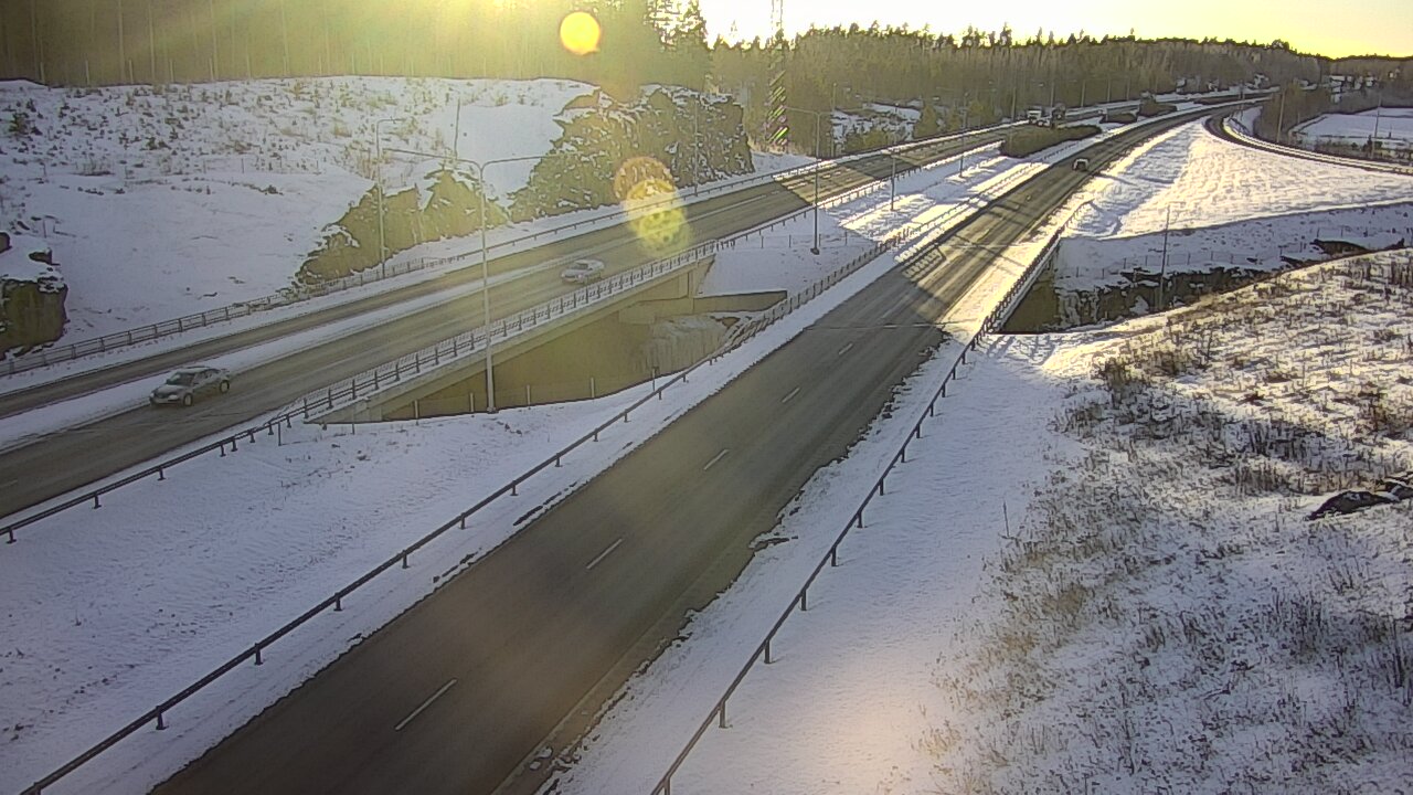 Weather Camera Image Road 1 Kaarina, Kirismäki, Kaarina, Varsinais-Suomi