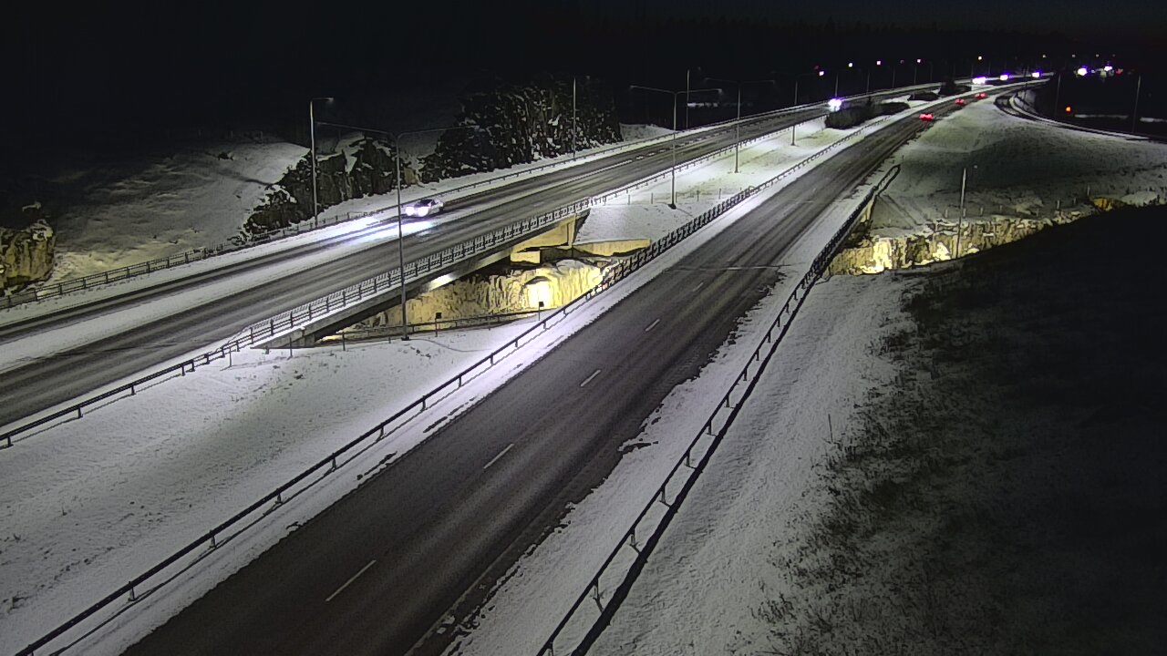 Weather Camera Image Road 1 Kaarina, Kirismäki, Kaarina, Varsinais-Suomi