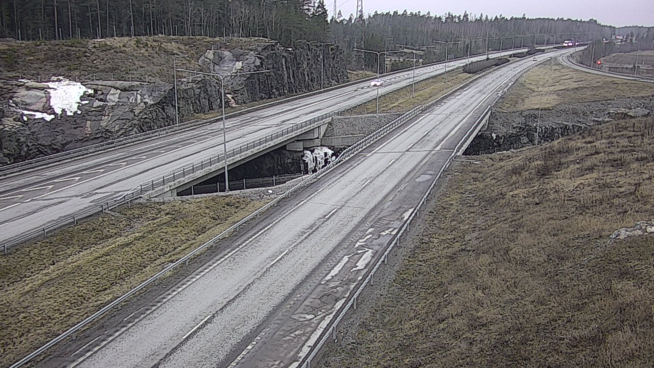 Weather Camera Image Road 1 Kaarina, Kirismäki, Kaarina, Varsinais-Suomi