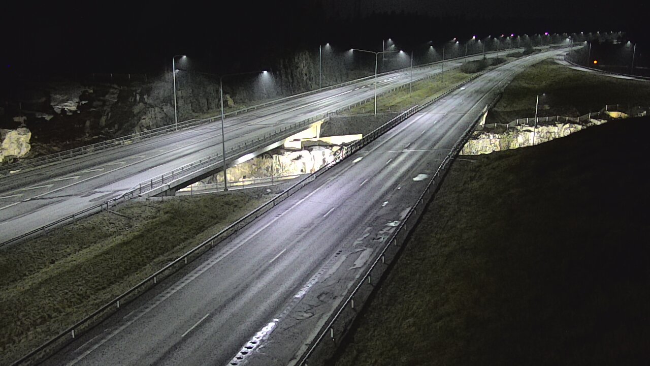 Weather Camera Image Road 1 Kaarina, Kirismäki, Kaarina, Varsinais-Suomi