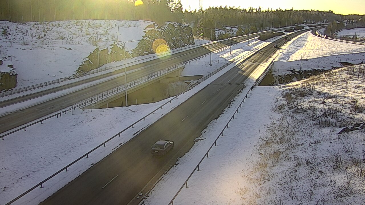 Weather Camera Image Road 1 Kaarina, Kirismäki, Kaarina, Varsinais-Suomi