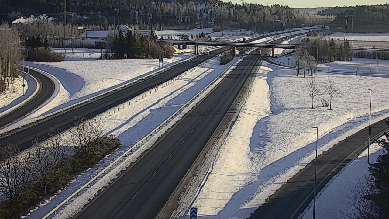 Weather Camera Image Väg 1 S:t Karins, Villisi, Paimio, Varsinais-Suomi