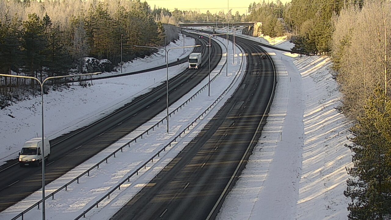 Weather Camera Image Road 1 Paimio, Vista, Paimio, Varsinais-Suomi