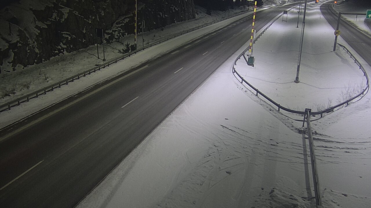 Kelikamerat Kuva Tie 1 Salo, Isokylän tunneli, puomi itä, Salo, Varsinais-Suomi