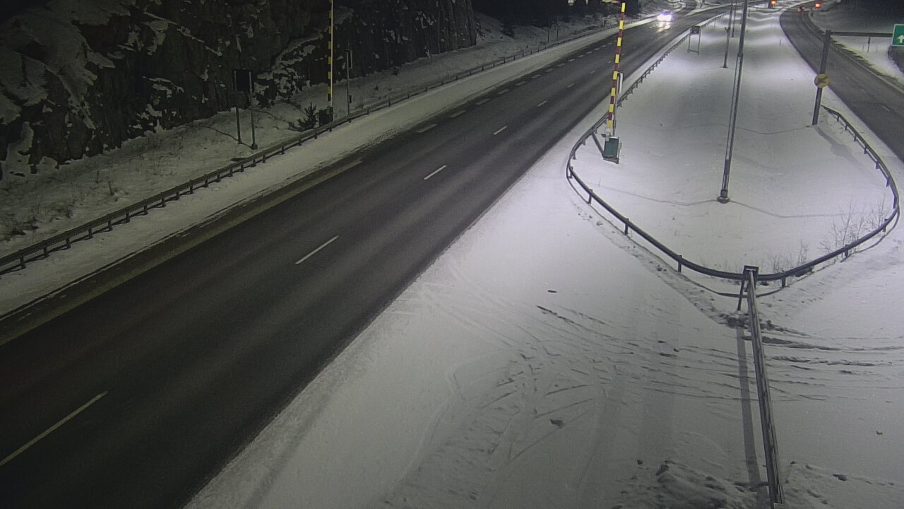 Kelikamerat Kuva Tie 1 Salo, Isokylän tunneli, puomi itä, Salo, Varsinais-Suomi