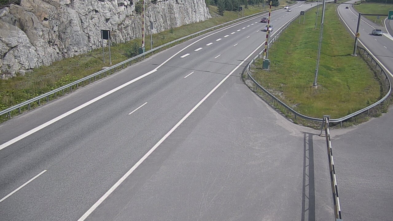 Kelikamerat Kuva Tie 1 Salo, Isokylän tunneli, puomi itä, Salo, Varsinais-Suomi