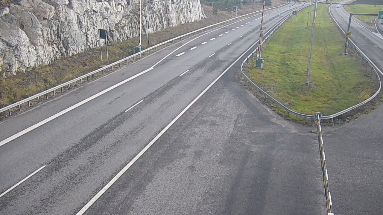 Kelikamerat Kuva Tie 1 Salo, Isokylän tunneli, puomi itä, Salo, Varsinais-Suomi