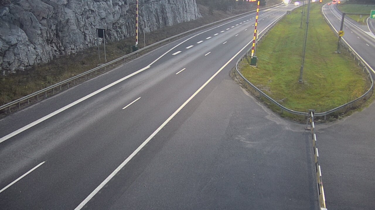 Kelikamerat Kuva Tie 1 Salo, Isokylän tunneli, puomi itä, Salo, Varsinais-Suomi