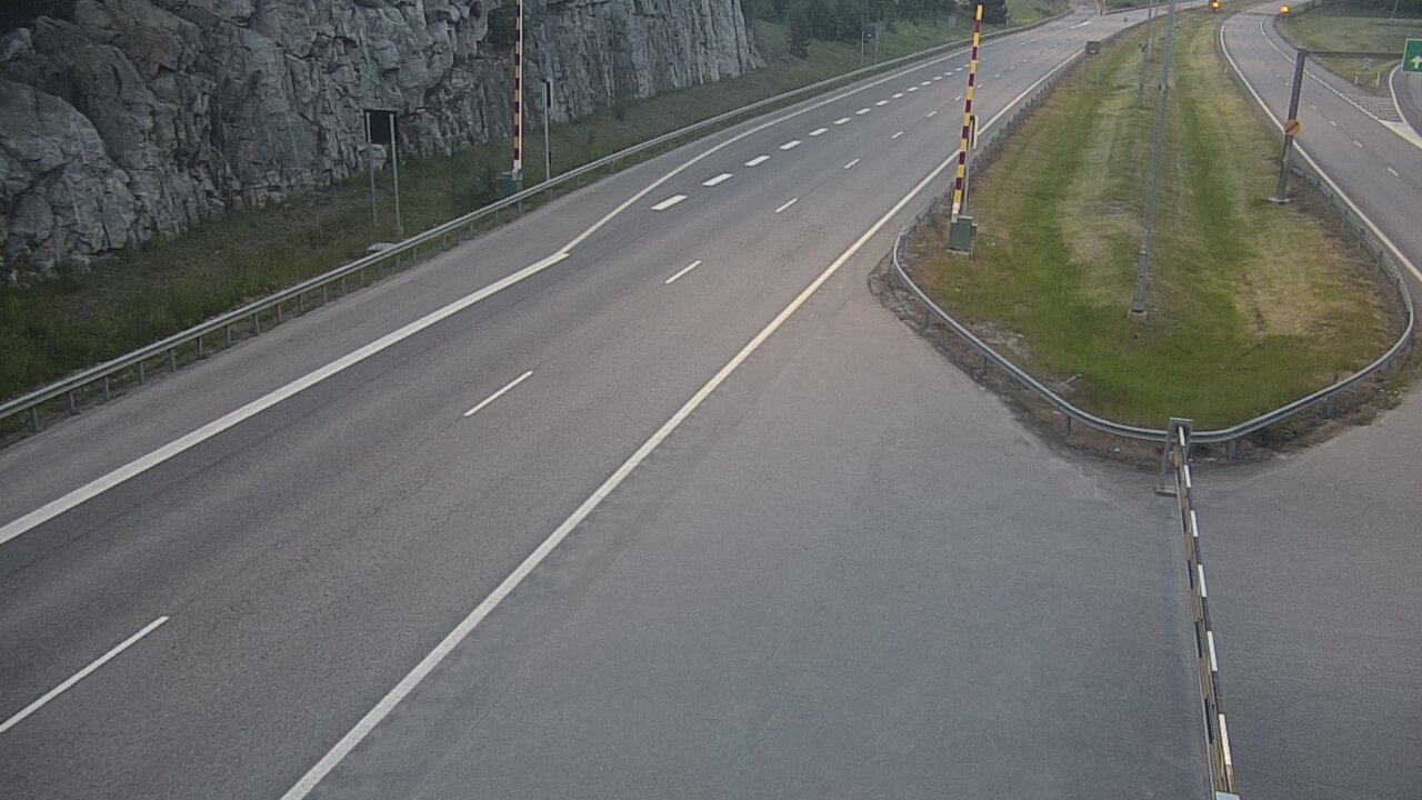 Kelikamerat Kuva Tie 1 Salo, Isokylän tunneli, puomi itä, Salo, Varsinais-Suomi