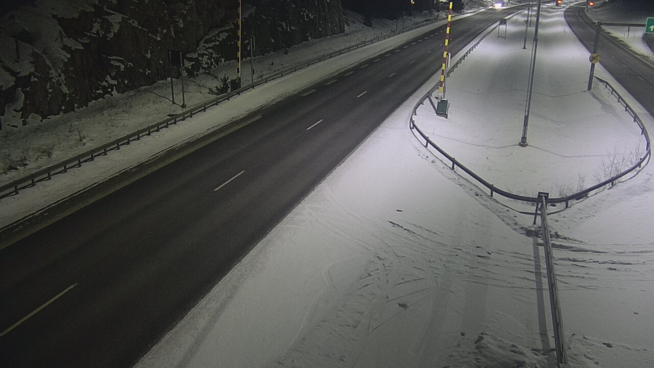 Kelikamerat Kuva Tie 1 Salo, Isokylän tunneli, puomi itä, Salo, Varsinais-Suomi