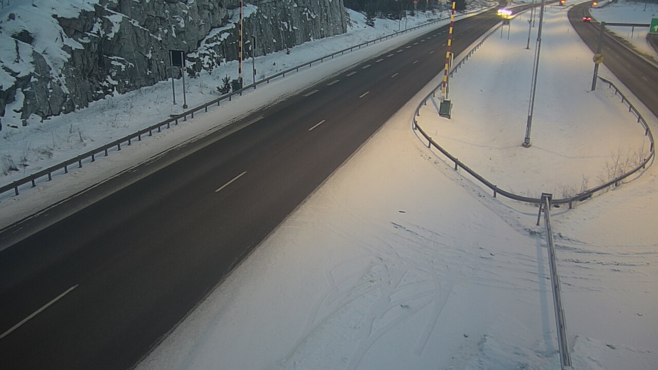Weather Camera Image Road 1 Salo, Isokylä tunneli, boom east, Salo, Varsinais-Suomi