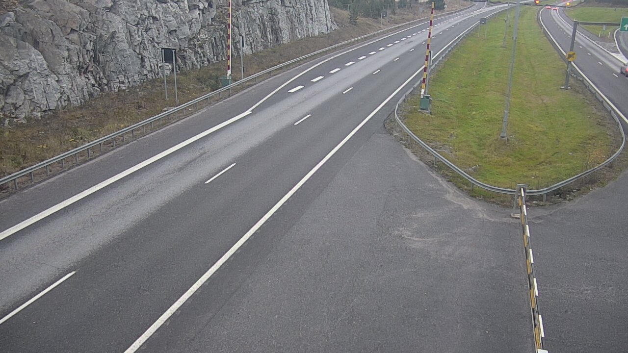 Kelikamerat Kuva Tie 1 Salo, Isokylän tunneli, puomi itä, Salo, Varsinais-Suomi