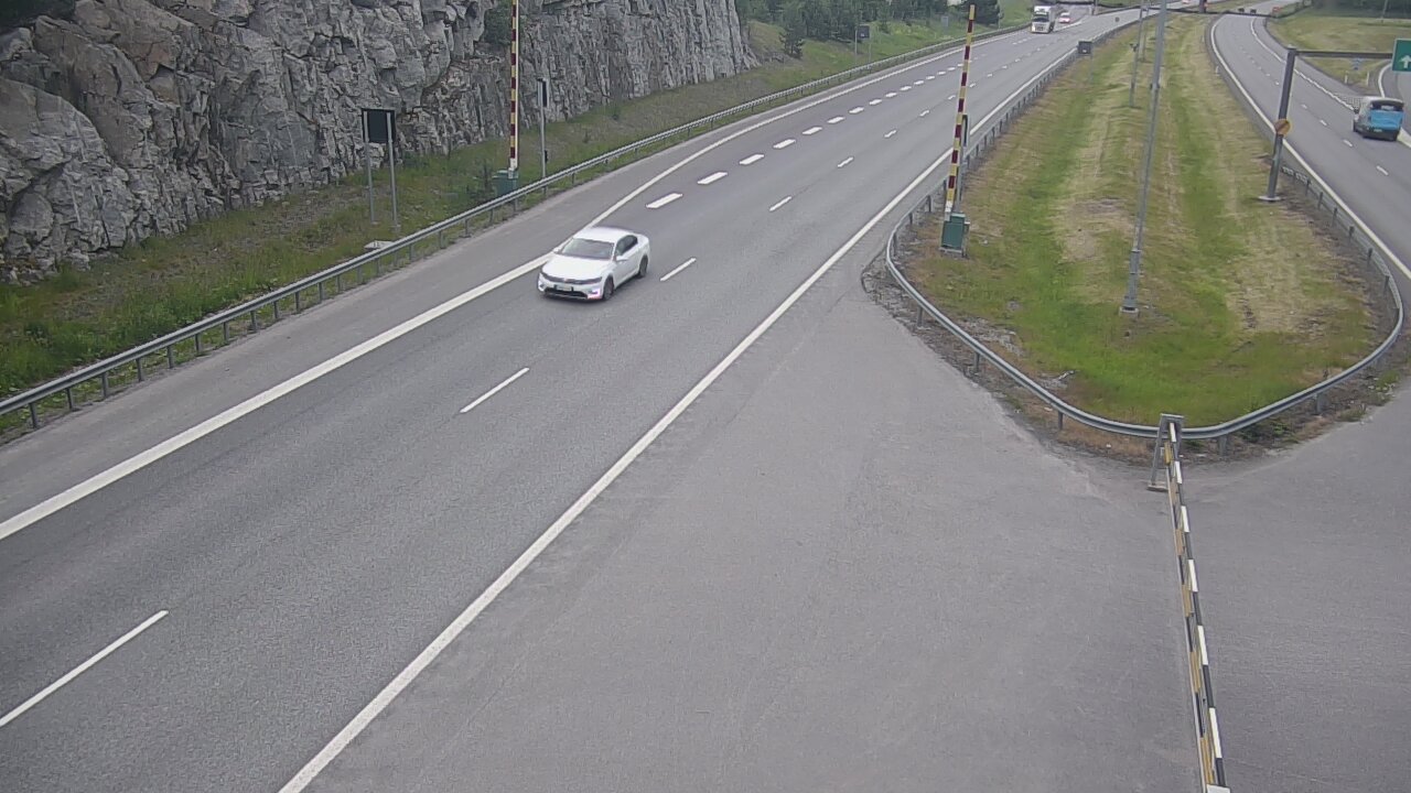 Kelikamerat Kuva Tie 1 Salo, Isokylän tunneli, puomi itä, Salo, Varsinais-Suomi