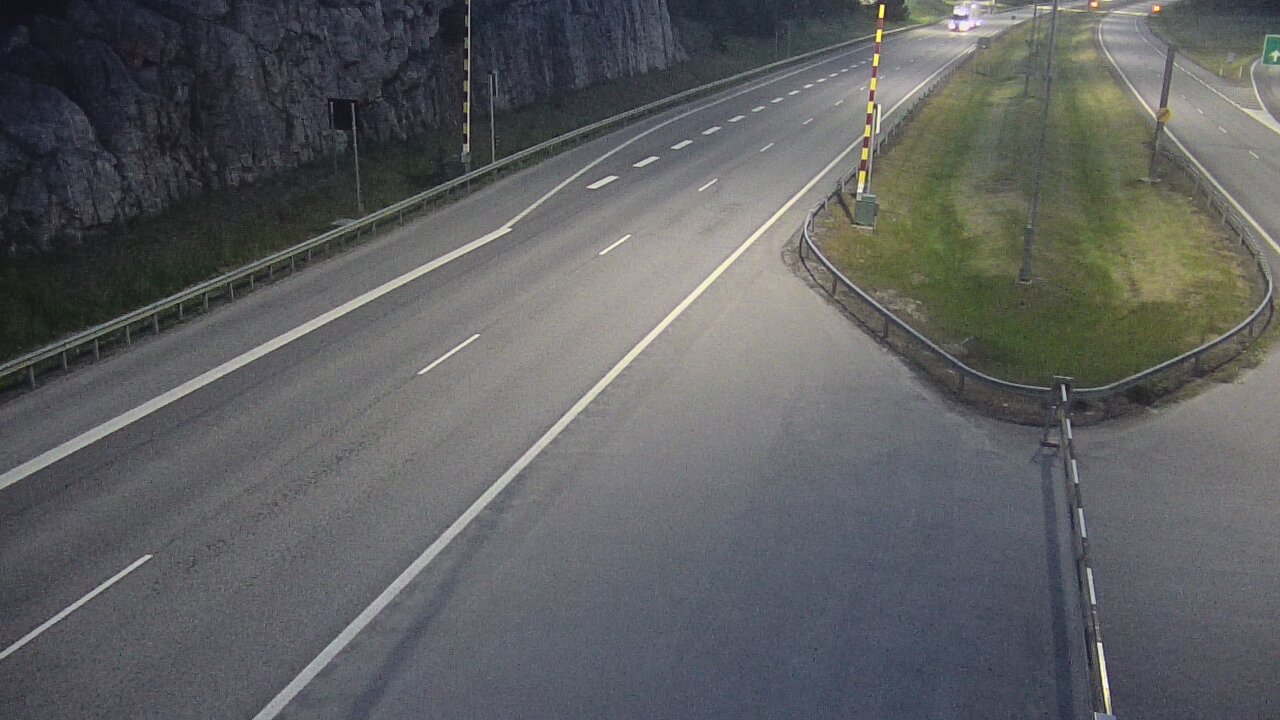 Kelikamerat Kuva Tie 1 Salo, Isokylän tunneli, puomi itä, Salo, Varsinais-Suomi