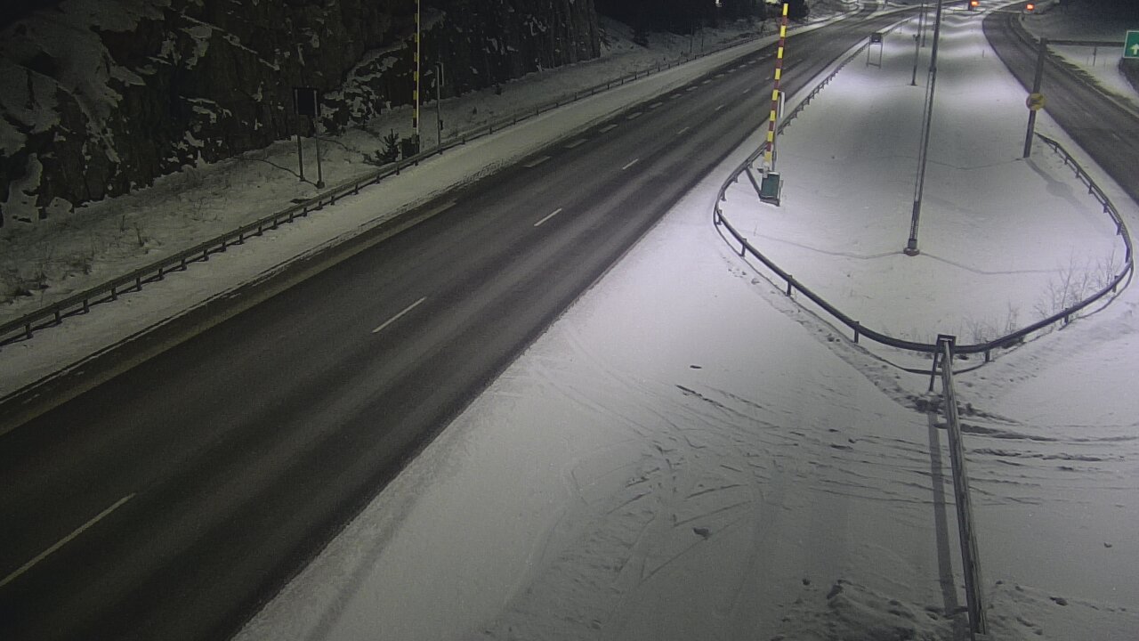 Kelikamerat Kuva Tie 1 Salo, Isokylän tunneli, puomi itä, Salo, Varsinais-Suomi