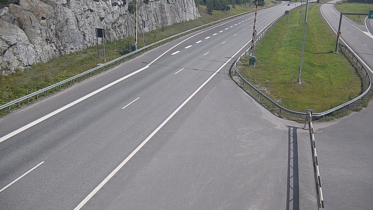 Kelikamerat Kuva Tie 1 Salo, Isokylän tunneli, puomi itä, Salo, Varsinais-Suomi