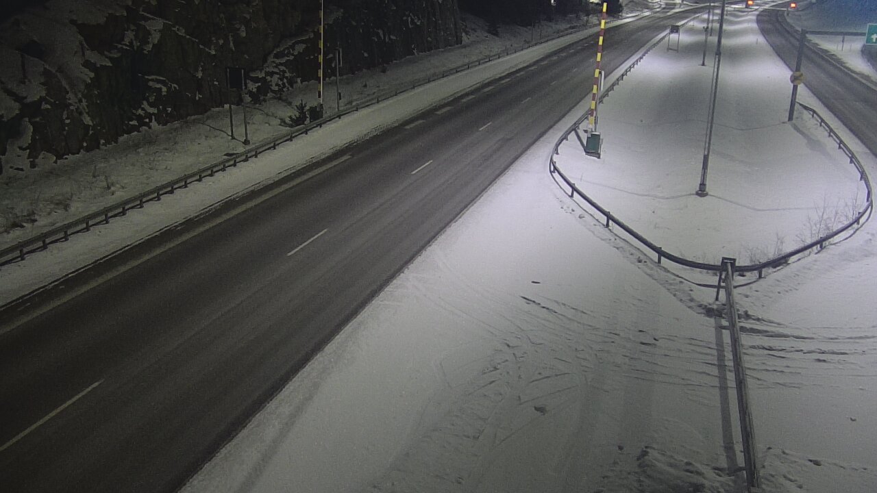 Kelikamerat Kuva Tie 1 Salo, Isokylän tunneli, puomi itä, Salo, Varsinais-Suomi