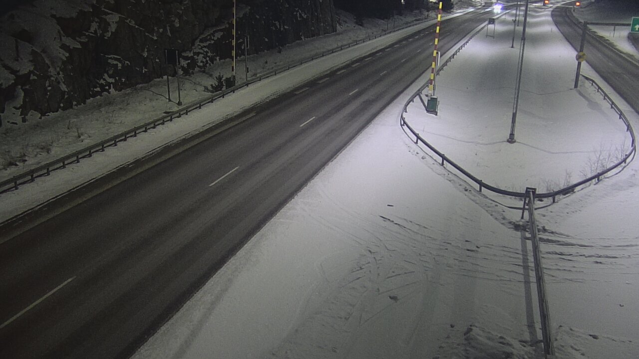 Kelikamerat Kuva Tie 1 Salo, Isokylän tunneli, puomi itä, Salo, Varsinais-Suomi