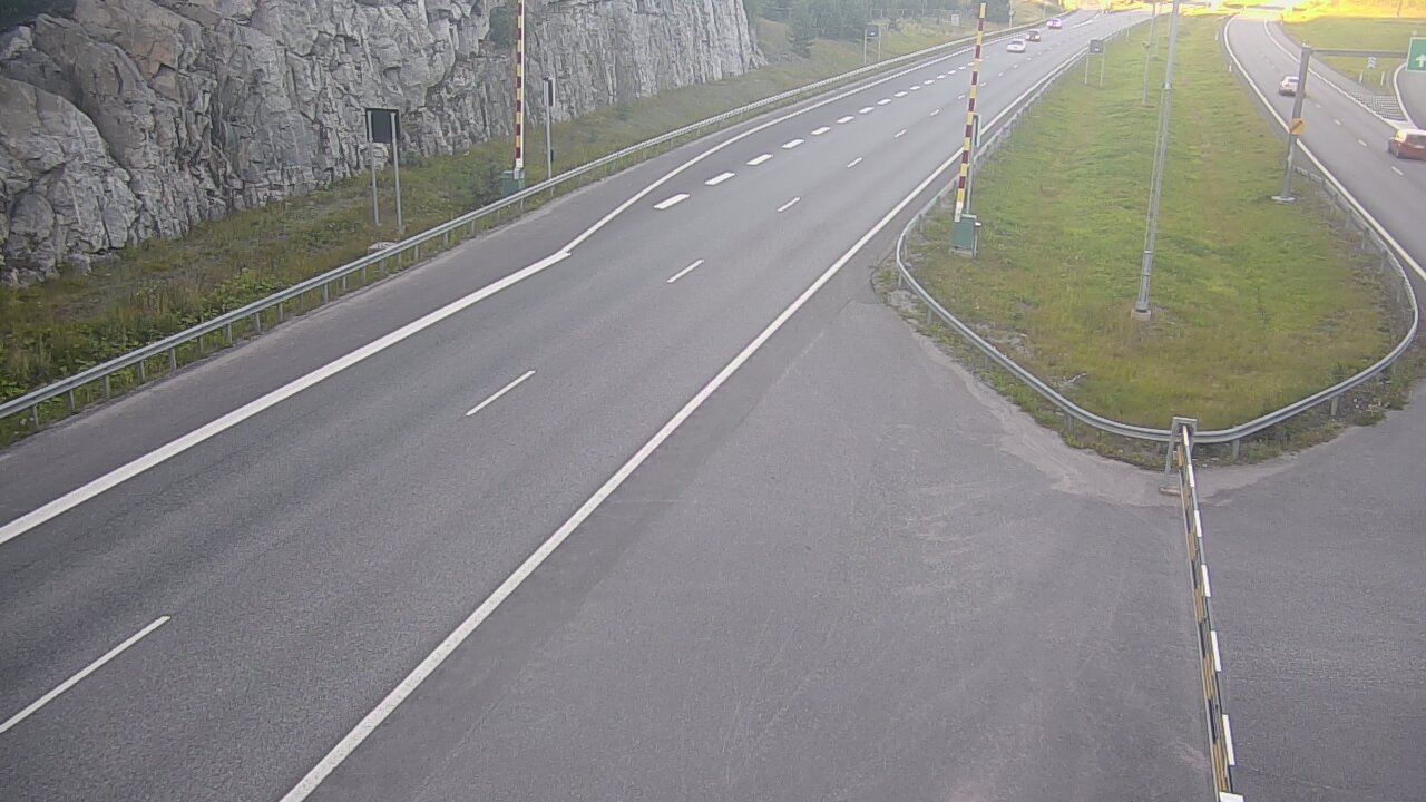 Kelikamerat Kuva Tie 1 Salo, Isokylän tunneli, puomi itä, Salo, Varsinais-Suomi
