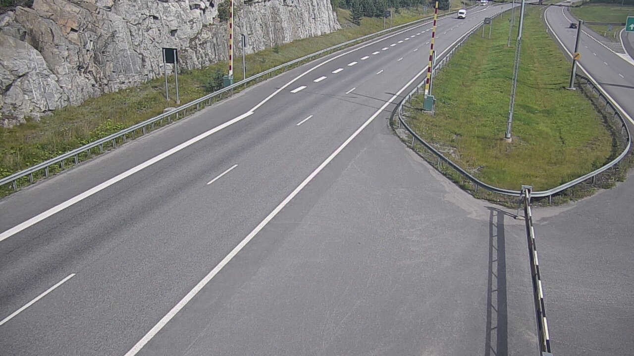 Kelikamerat Kuva Tie 1 Salo, Isokylän tunneli, puomi itä, Salo, Varsinais-Suomi