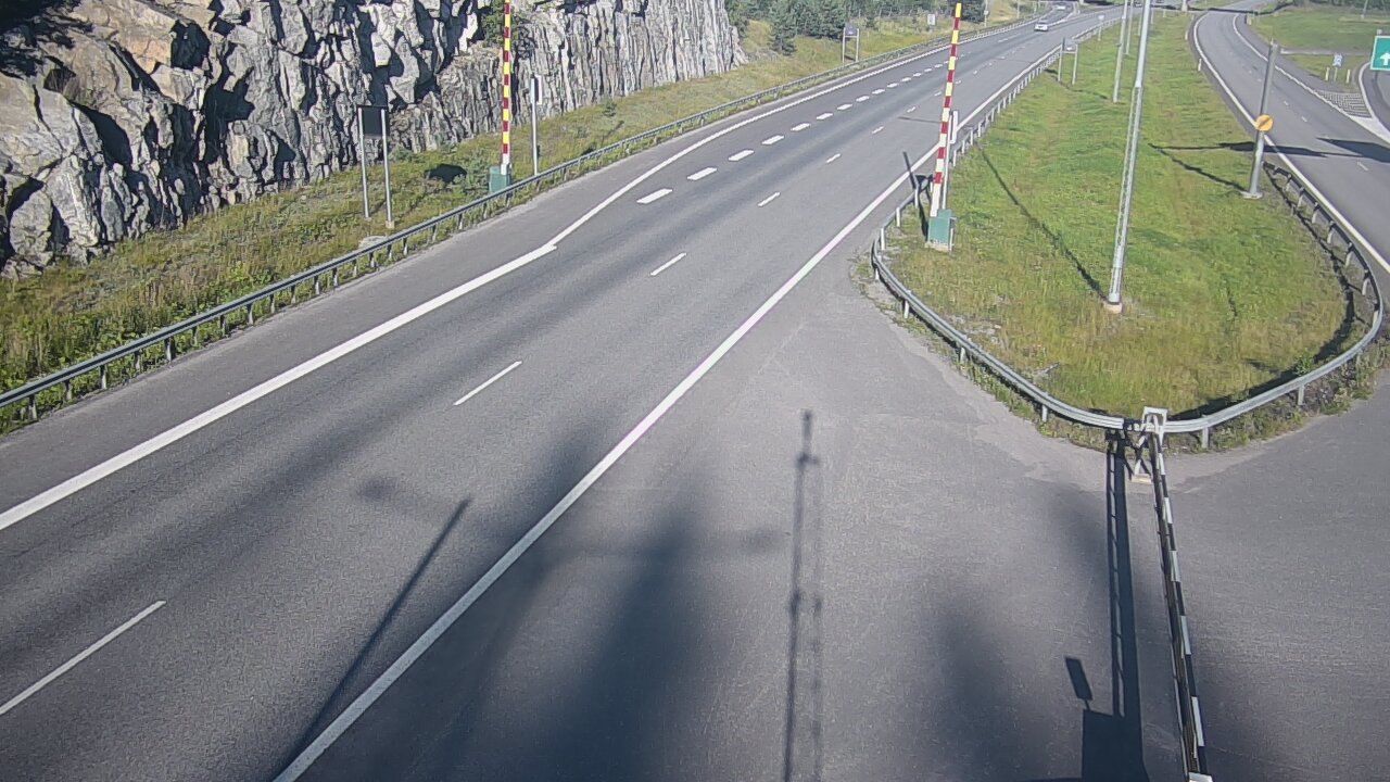 Kelikamerat Kuva Tie 1 Salo, Isokylän tunneli, puomi itä, Salo, Varsinais-Suomi