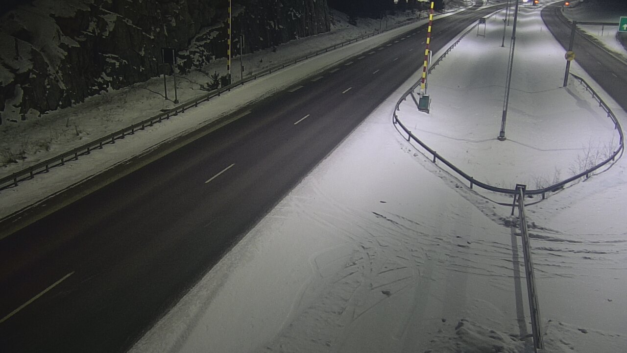 Kelikamerat Kuva Tie 1 Salo, Isokylän tunneli, puomi itä, Salo, Varsinais-Suomi