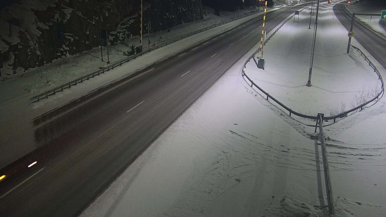 Kelikamerat Kuva Tie 1 Salo, Isokylän tunneli, puomi itä, Salo, Varsinais-Suomi