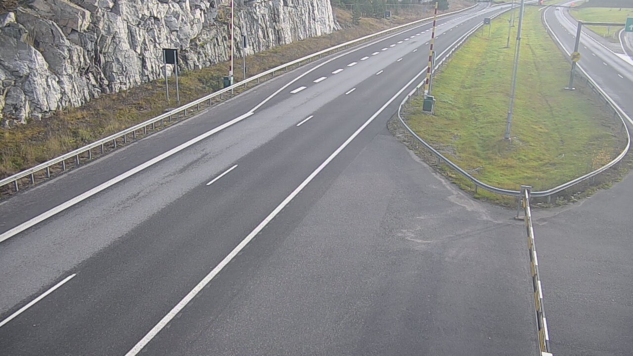 Kelikamerat Kuva Tie 1 Salo, Isokylän tunneli, puomi itä, Salo, Varsinais-Suomi