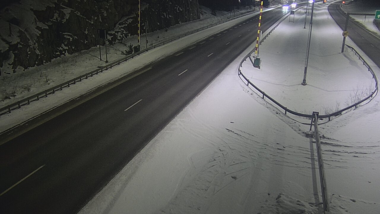 Kelikamerat Kuva Tie 1 Salo, Isokylän tunneli, puomi itä, Salo, Varsinais-Suomi