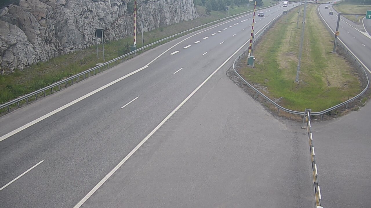Kelikamerat Kuva Tie 1 Salo, Isokylän tunneli, puomi itä, Salo, Varsinais-Suomi