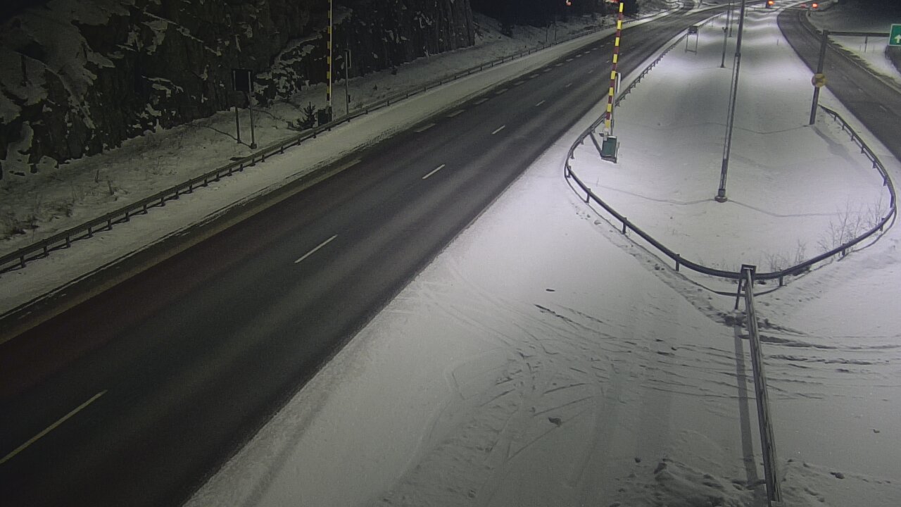 Kelikamerat Kuva Tie 1 Salo, Isokylän tunneli, puomi itä, Salo, Varsinais-Suomi