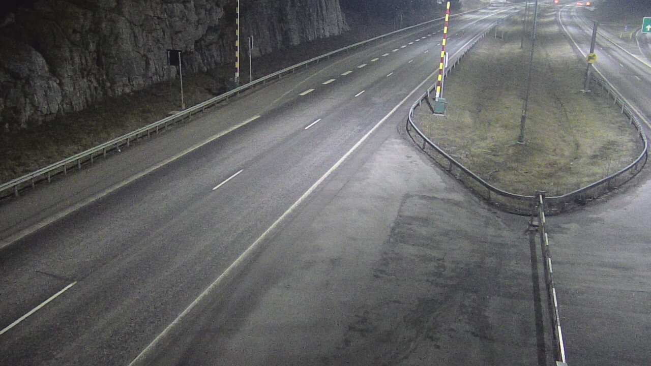 Kelikamerat Kuva Tie 1 Salo, Isokylän tunneli, puomi itä, Salo, Varsinais-Suomi