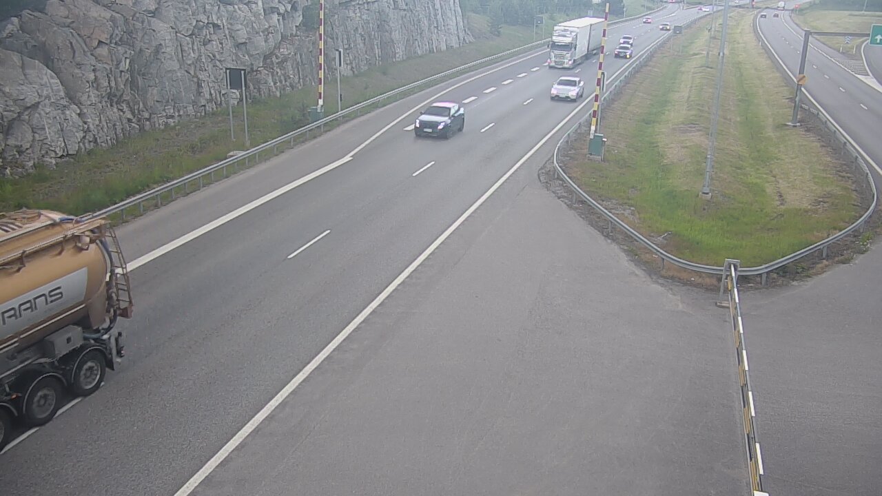 Kelikamerat Kuva Tie 1 Salo, Isokylän tunneli, puomi itä, Salo, Varsinais-Suomi