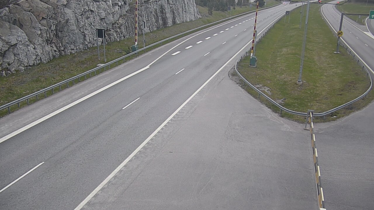 Kelikamerat Kuva Tie 1 Salo, Isokylän tunneli, puomi itä, Salo, Varsinais-Suomi